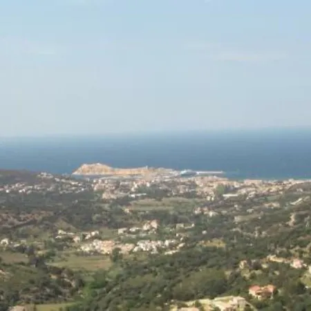 A Proximite D'ile Rousse Dans Maison De Village Typique Apartamento *